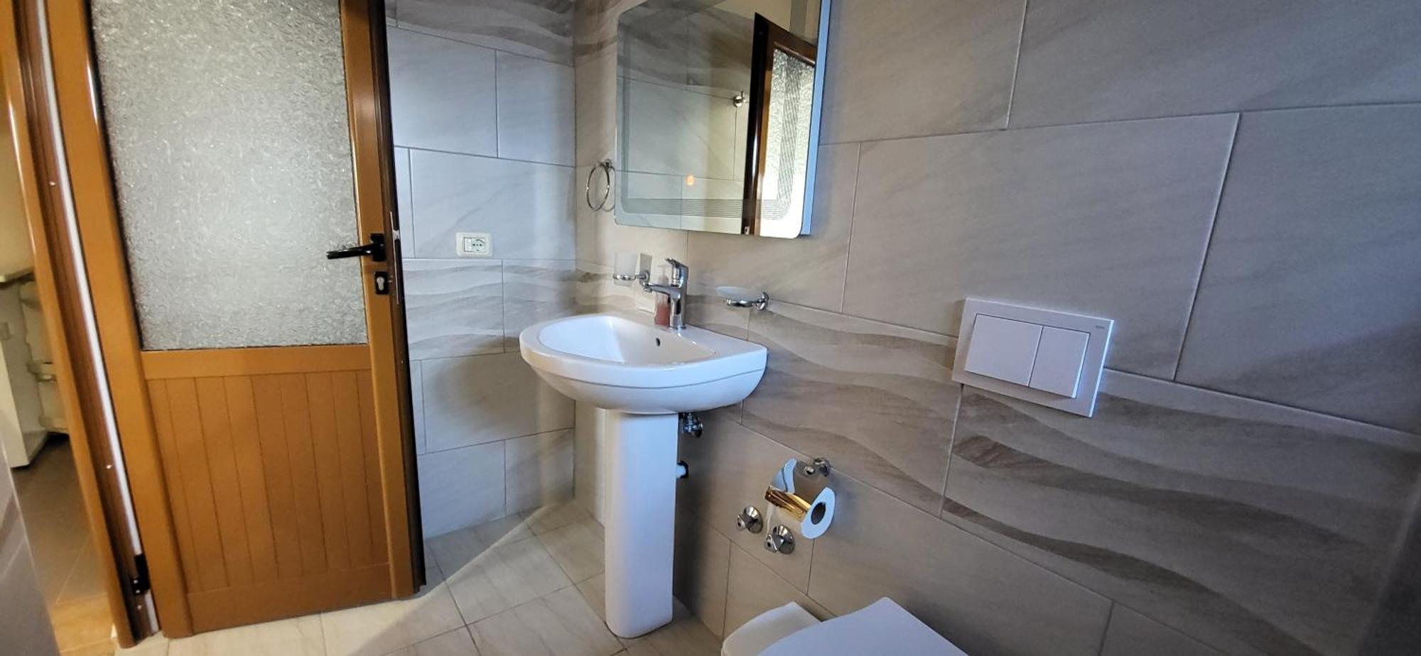 Jon Rooms Himare Exterior photo